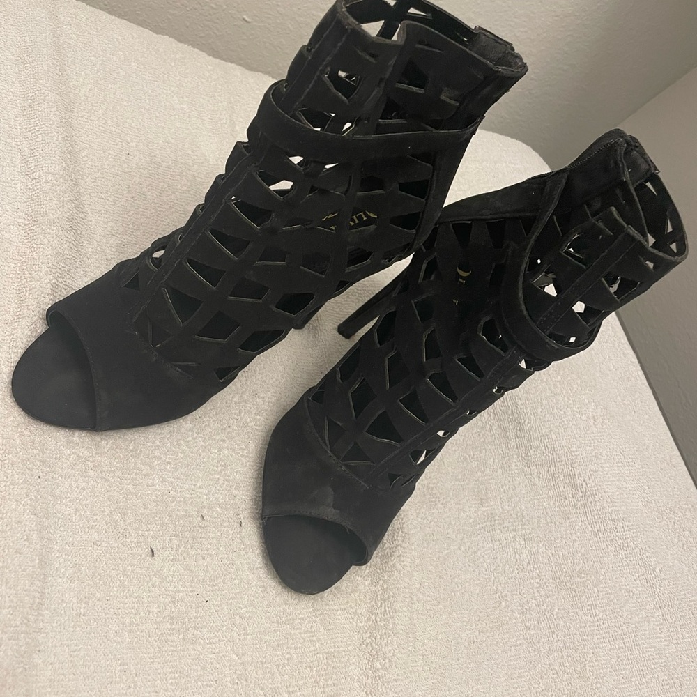 Elegant Black Women's Cutout Heels